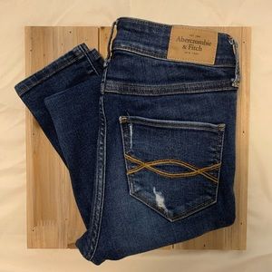Abercrombie & Fitch - High Waisted Jeans | 0S